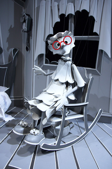 Chaperon Rouge cartoon, Mère-Grand